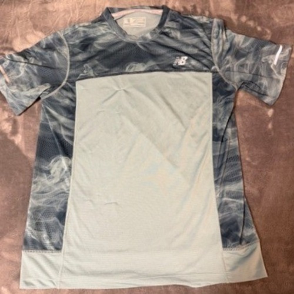 New Balance NB Dry Mens Blue Smoke Graphic Athletic Training T-Shirt Size M